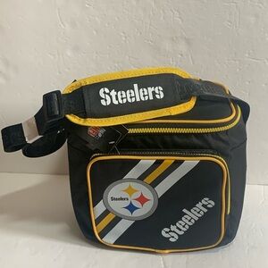 Pittsburgh Steelers 9 Can Square Igloo Cooler Bag NWT